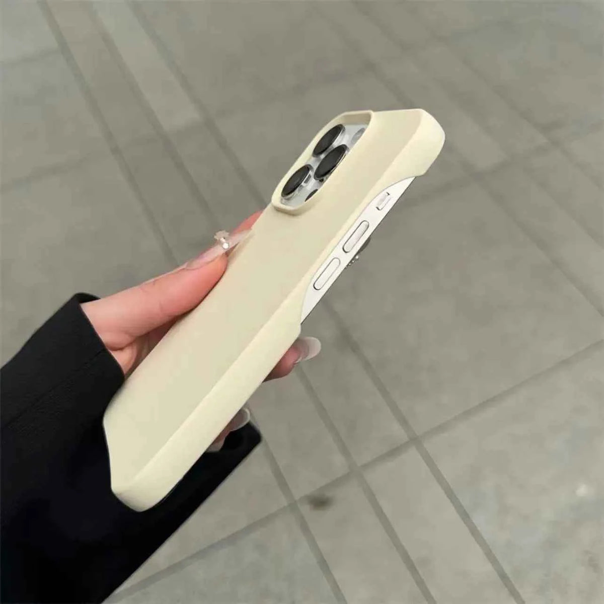 Half-Pack Graphite Case